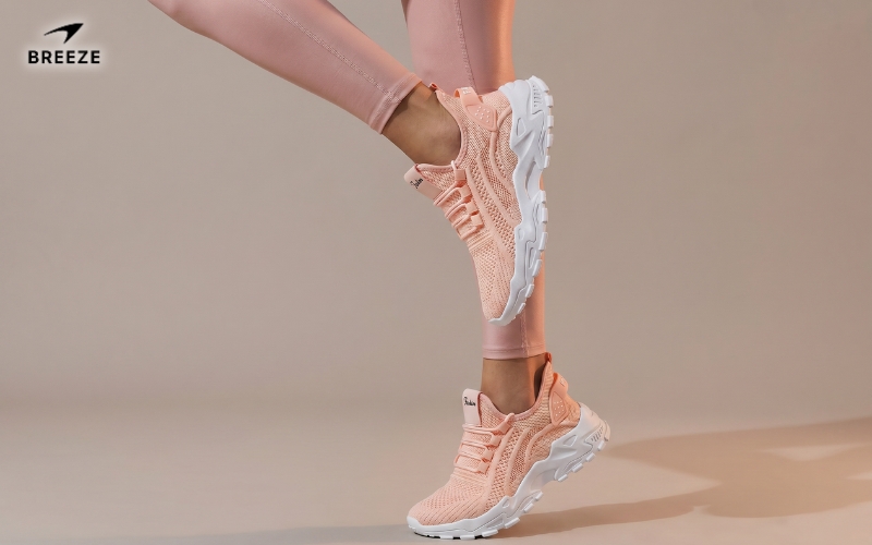 The benefits of choosing shoes that fit your feet properly